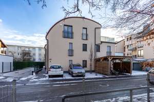 Großzügige 3-Zimmer-Penthousewohnung – Die vollständige Adresse der Immobilie erhältst du vom Anbieter., 85057 Nordwest, Ingolstadt – Vorschaubild 2