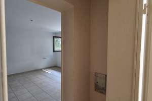 schöne, helle 2-Zimmer-Untergeschossohnung in Ludwigsburg – Heuweg 7, 71634 Eglosheim, Ludwigsburg – Vorschaubild 6