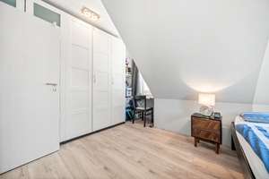 Energieeffizientes Kapitänshaus mit Dachterrasse in ruhiger Lage von Laboe – Die vollständige Adresse der Immobilie erhältst du vom Anbieter., 24235 Laboe – Vorschaubild 35