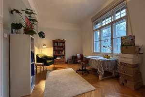Exklusive, lichtdurchflutete 4-Zimmer-Altbauwohnung mit Parkett & hohen Decken im Bismarckviertel – Die vollständige Adresse der Immobilie erhältst du vom Anbieter., 86159 Bahnhofs-, Bismarckviertel, Augsburg – Vorschaubild 4