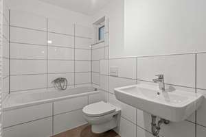 Moderne Architektur trifft Wasserlage: 4 Zimmer, Terrasse und perfekte Infrastruktur – Die vollständige Adresse der Immobilie erhältst du vom Anbieter., 14467 Nördliche Innenstadt, Potsdam – Vorschaubild 19