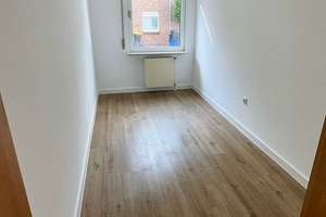 Renovierte, ruhige 4-ZKB-Whg. inkl. Garage inmitten von Krefeld – Eichental 15, 47798 Stadtmitte, Krefeld – Vorschaubild 4