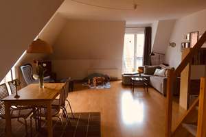 Exklusive, gepflegte 2,5 Zimmer-Maisonette-Wohnung mit Südbalkon und EBK in der Rostocker Altstadt – Die vollständige Adresse der Immobilie erhältst du vom Anbieter., 18055 Stadtmitte, Rostock – Vorschaubild 4