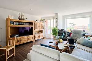 Über den Dächern Kiels: Modernisierte 3-Zimmer-Wohnung mit Balkon und Parkblick – Die vollständige Adresse der Immobilie erhältst du vom Anbieter., 24148 Ellerbek, Kiel – Vorschaubild 4