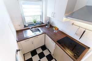 Möbliertes Apartment mit Balkon und Stellplatz in Messe Nähe! – Hannover – Vorschaubild 4