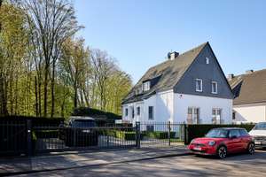 Ihr neues Zuhause in Rumeln: Freistehend, modern saniert & mit großem Garten – Die vollständige Adresse der Immobilie erhältst du vom Anbieter., 47239 Rumeln-Kaldenhausen, Duisburg – Vorschaubild 3