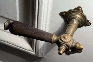 Altbau-Eleganz – Eigentumswohnung mit restauriertem Stuck in Adresslage von Harvestehude – Die vollständige Adresse der Immobilie erhältst du vom Anbieter., 20144 Harvestehude, Hamburg – Vorschaubild 24