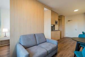 Property thumbnail 1