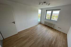 Lichtdurchflutete Wohnung mit Penthouse-Charakter – Die vollständige Adresse der Immobilie erhältst du vom Anbieter., 70599 Chausseefeld, Stuttgart – Vorschaubild 11