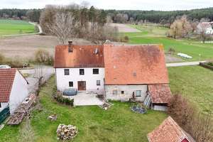 Bauernhaus mit viel Liebe renoviert – Die vollständige Adresse der Immobilie erhältst du vom Anbieter., 91611 Lehrberg – Vorschaubild 15