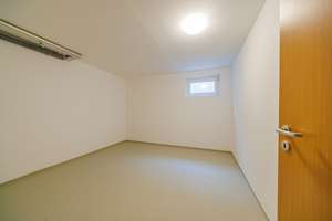 Gepflegte DHH mit Garage und Keller mitten in der Stadt, Bezug sofort möglich – Lessingstr. 65, 85055 Nordost, Ingolstadt – Vorschaubild 23