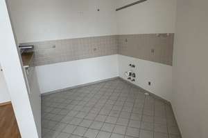 Stilvolle 3-Raum-Maisonette mit 2 Balkonen – Helmstedter Str. 27, 39112 Sudenburg, Magdeburg – Vorschaubild 3