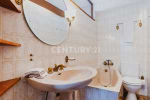 C21- Charmantes Reiheneckhaus mit großem Garten – Modernisierungsfähig und voller Potenzial – München – Vorschaubild 14