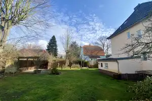 Großes freistehendes Einfamilienhaus auf wunderschönem, ruhigem Grundstück im begehrten Lichtenrade – Saalower Str. 46, 12307 Berlin – Vorschaubild 4
