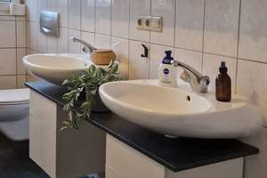 Stadtnah in Eisingen: bezugsfreie Maisonettewohnung mit Studio, Balkon, Gartenanteil & Carport! – Merowingerstraße 29, 97249 Eisingen – Vorschaubild 11