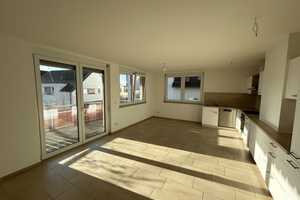 MODERNES 3-FAMILIENHAUS MIT ZWEI GARAGEN UND SOLAR! – Reutlingen (Kreis) – Vorschaubild 5