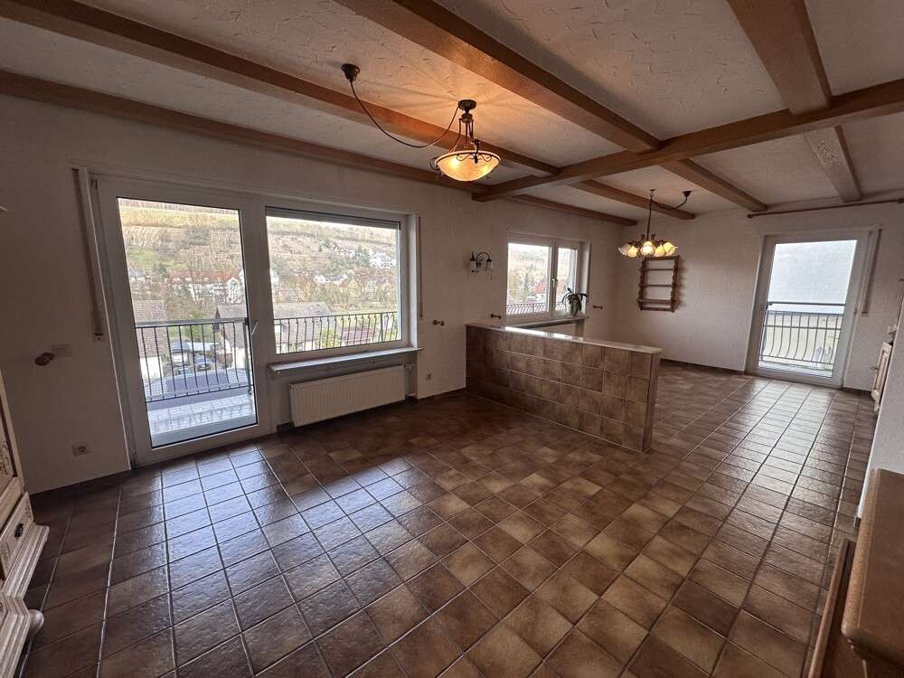 Immobilie in Elsenfeld - Herrlicher Ausblick und ruhige Lage ... Einfamilienhaus mit viel Platz zum Ausbreiten! - Bild 5