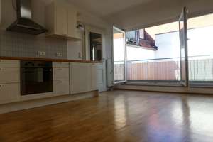 Exklusive 3,5-Zimmer Dachterrassen-Wohnung in Mittelalterlichem Stadthaus (von privat) – Malergasse 9, 93047 Innenstadt, Regensburg – Vorschaubild 8