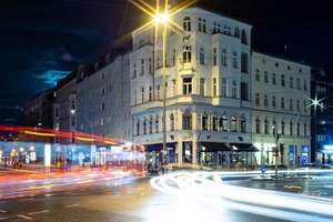 3-Zimmerwohnung in Top Lage: Stuck, Dielenboden und Balkon! Jetzt provisionsfrei und bezugsfertig! – Die vollständige Adresse der Immobilie erhältst du vom Anbieter., 10119 Prenzlauer Berg, Berlin – Vorschaubild 20