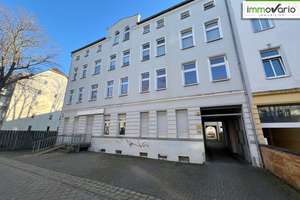 Einfache 3-Raum-Wohnung mit Balkon, Tageslichtbad, Wanne & Dusche, Abstellraum. Stellplatz möglich – Fichtestraße 16, 39112 Sudenburg, Magdeburg – Vorschaubild 2