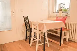 Gepflegtes Einfamilienhaus mit idyllischem Garten und Stellplatz – Ahrweiler (Kreis) – Vorschaubild 11
