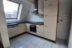 2 Zimmer DG-Wohnung mit Laminat und Einbauküche zu vermieten – Gaertnerstraße 1c, 39104 Magdeburg – Vorschaubild 4