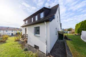 Verwandeln Sie dieses Haus in Ihr persönliches Familienparadies – Die vollständige Adresse der Immobilie erhältst du vom Anbieter., 73430 Stadtmitte, Aalen – Vorschaubild 4