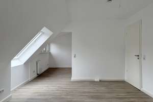 Erstbezug nach Ausbau: Moderne 2-Zimmer-Dachgeschosswohnung mit Galerieebene und offenem Wohnkonzept – Die vollständige Adresse der Immobilie erhältst du vom Anbieter., 30171 Südstadt, Hannover – Vorschaubild 8