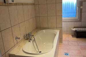 helle Dachgeschosswohnung mit Gartenblick – Ohligser Str. 38, 40764 Langenfeld (Rheinland) – Vorschaubild 5