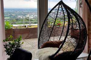 Stilvolle, vollständig renovierte 5-Zimmer-Penthouse-Wohnung mit Balkon und EBK in Heidelberg – Mombertplatz 64, 69126 Emmertsgrund, Heidelberg – Vorschaubild 3
