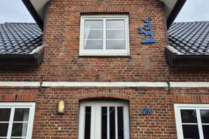 Amrumer Liebhaberstück in Bestlage Norddorf: Freistehendes Friesenhaus mit Charme, Kamin, Meerblick – Ual Saarepswai 26, 25946 Norddorf auf Amrum – Vorschaubild 3