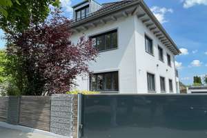 Einziehen und Wohlfühlen! Generalsaniertes EFH in Top-Lage von Kumpfmühl - FREI – Die vollständige Adresse der Immobilie erhältst du vom Anbieter., 93051 Kumpfmühl-Ziegetsdorf-Neuprüll, Regensburg – Vorschaubild 2