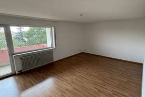 Eigentumswohnung mit Balkon, Aufzug und Garage – Die vollständige Adresse der Immobilie erhältst du vom Anbieter., 68219 Rheinau, Mannheim – Vorschaubild 2