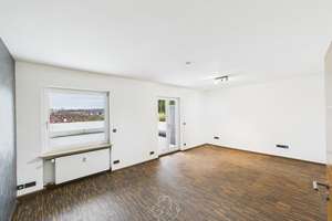 Wohnen mit Weitblick: Großzügige 3-Zimmer-Wohnung mit Terrasse in Lengfeld – Die vollständige Adresse der Immobilie erhältst du vom Anbieter., 97076 Lengfeld, Würzburg – Vorschaubild 12
