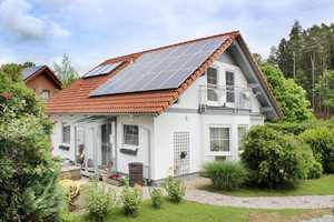 Sonniges ca. 120 m2 großes 6-Zimmer EFH mit Garten und 2 Garagen in ruhiger Lage in Zeilarn – Rottal-Inn (Kreis) – Vorschaubild 1