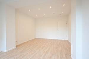 Frisch saniert!! 3,5-Zi. Wohnung mit Terrasse in der Innenstadt! WG geeignet! – Rechener Str. 9, 44787 Gleisdreieck, Bochum – Vorschaubild 2