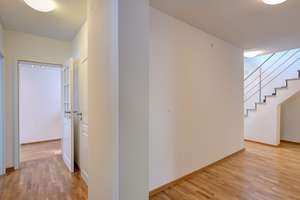 Charme trifft Zukunft: Haus mit Charakter und
großem Grundstück in Waldtrudering – Die vollständige Adresse der Immobilie erhältst du vom Anbieter., 81827 Waldtrudering, München – Vorschaubild 7