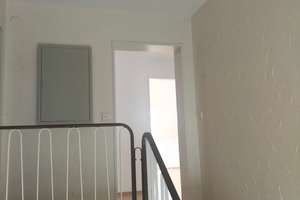 Helle 2 Zimmer Dachgeschosswohnung in Stuttgart Neugereut – Die vollständige Adresse der Immobilie erhältst du vom Anbieter., 70378 Neugereut, Stuttgart – Vorschaubild 6