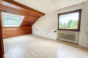 Vielseitig nutzbares und sehr gepflegtes 1-3 Familienhaus mit unverbaubarer Aussicht. – Rohrbacherstr 16, 78098 Triberg im Schwarzwald – Vorschaubild 16