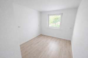 Helle 2-Zimmer-Wohnung in Wiesbaden-Klarenthal – Geschwister-Scholl-Straße 13, 65197 Klarenthal, Wiesbaden – Vorschaubild 1