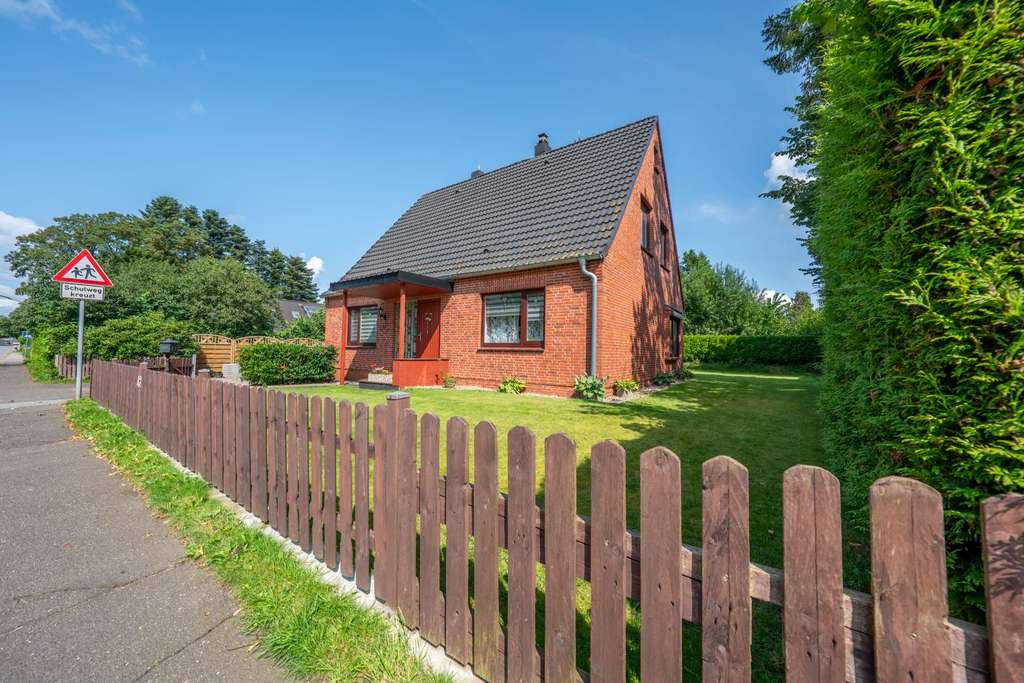 Immobilie in Hohenlockstedt - Provisionsfreier Rotklinker mit Doppelgarage! - Bild 3