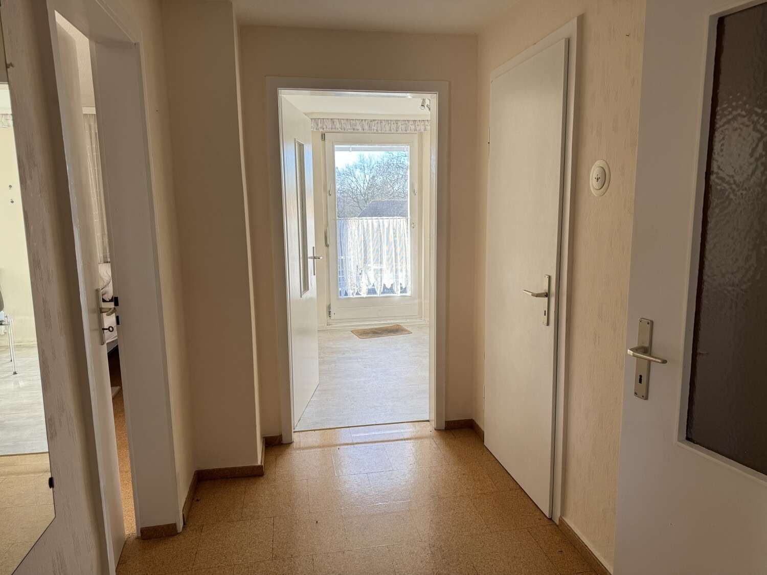 Immobilie in Osterode - Individuelles Einfamilienhaus (ca. 140 m² Wohnfläche) mit vielen Möglichkeiten für neue Wohnideen - Bild 8