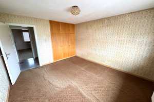 Dreifamilienhaus auf attraktivem Eckgrundstück – solide Substanz mit Entwicklungspotenzial – Enzkreis – Vorschaubild 11