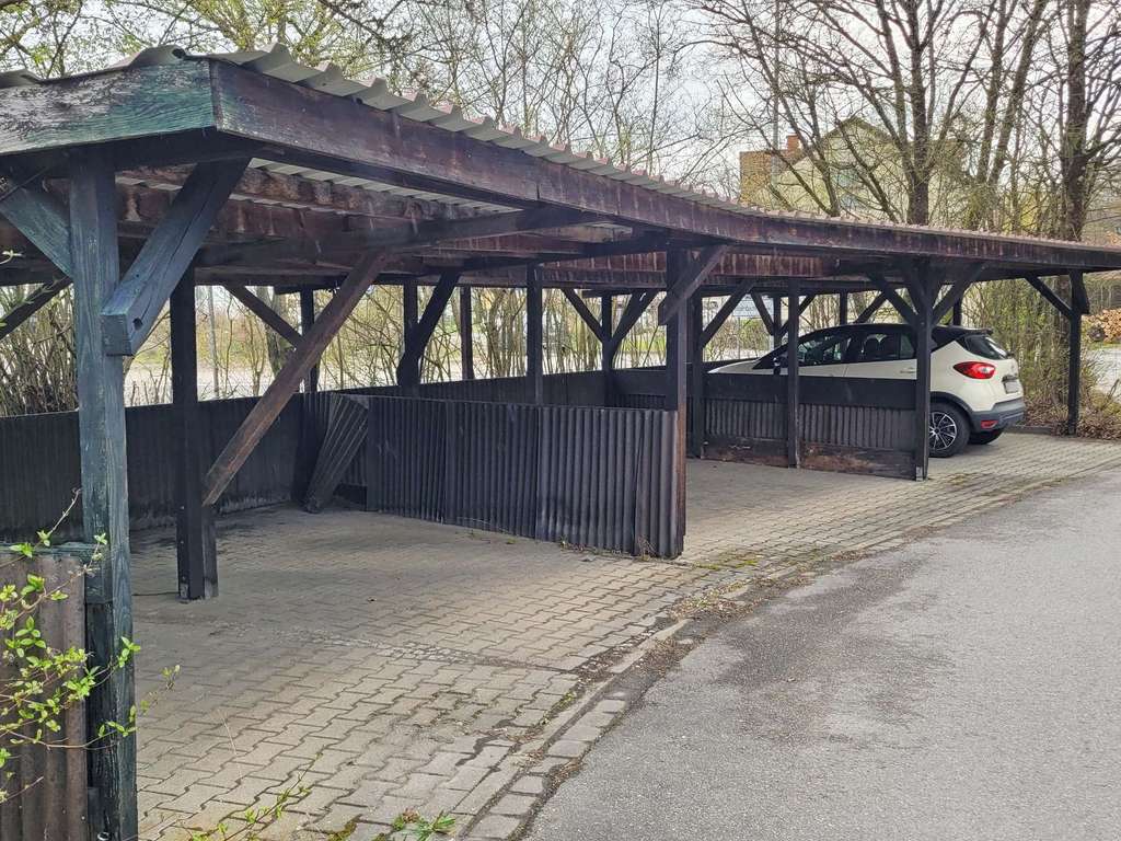 Immobilie in Bammental - Geräumige 4-Zi.-Eigentumswohnung mit Balkon u. 2 Carportstellpl. in Wiesenbach, Gemarkung Bammental - Bild 2