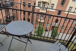 ANFRAGEN ÜBER DAS KONTAKTFELD! Schöne, möblierte und WG-geeignete 3-Zimmer-Wohnung im Altbaudenkmal – Torstraße 85, 10119 Prenzlauer Berg, Berlin – Vorschaubild 3