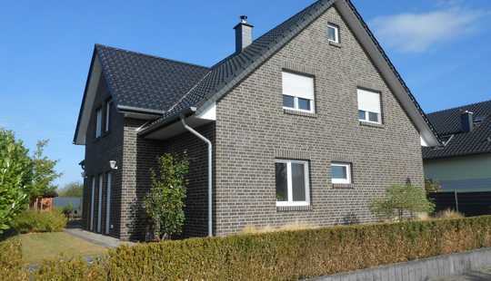 Bild von Gepflegtes Einfamilienhaus mit 6 Zimmern in Feldrandlage