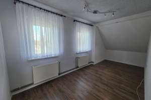 Einfamilienhaus mit 2.563 m² idyllischem Grundstück – Die vollständige Adresse der Immobilie erhältst du vom Anbieter., 15910 Schönwald – Vorschaubild 18