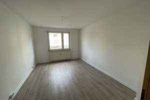 3-Raum-Wohnung mit Einbauküche – Ernst-Kamieth-Straße 22, 6886 Wittenberg (Kreis) – Vorschaubild 2