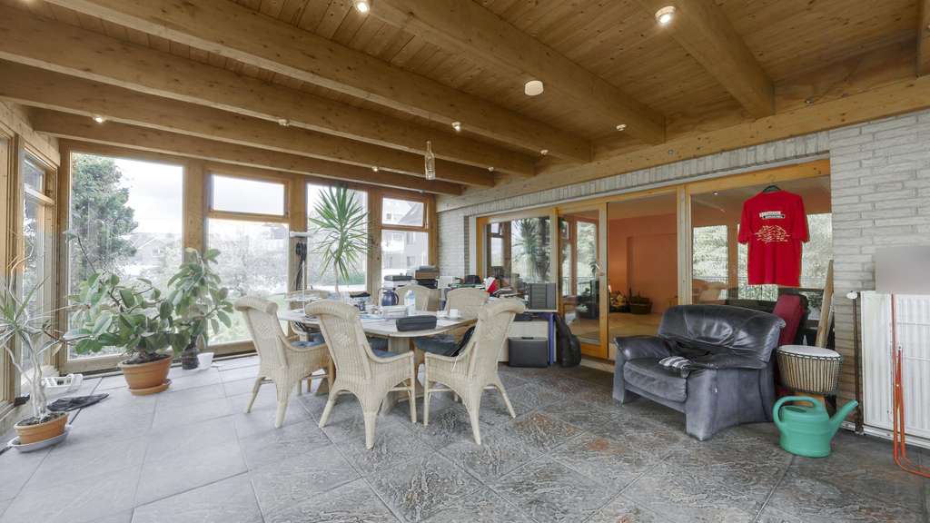 Immobilie in Bissendorf - OPEN HOUSE: Zweifamilienhaus mit Wintergarten in Bissendorf - Bild 0