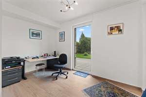 Property thumbnail 12